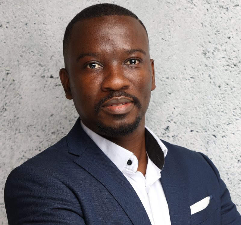 Dr. Phemelo Tamasiga headshot