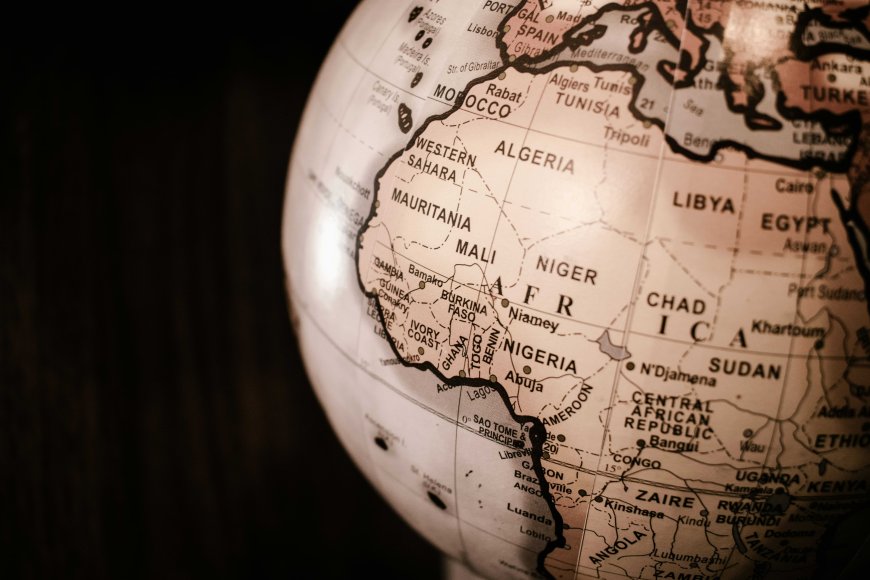 Africa+1 summits: a closer look at the geometry of global diplomacy