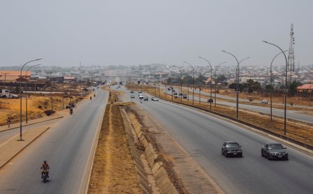 Datenbank zu Akteuren und politischen Maßnahmen im Bereich kritischer Mineralien in Nigeria (EN)