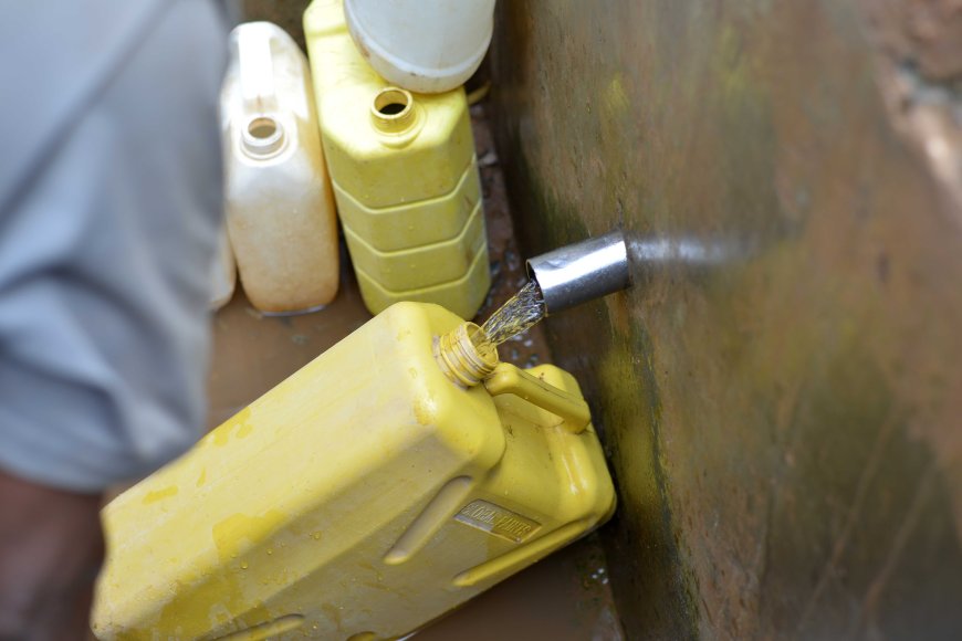 Kleinkorruption: Untersuchung rechtlicher Lücken bei den Zielen für die Wasserversorgung und Abwasserentsorgung in informellen Siedlungen (EN)