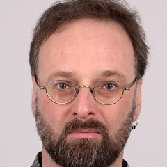 Prof. Baz Lecocq headshot